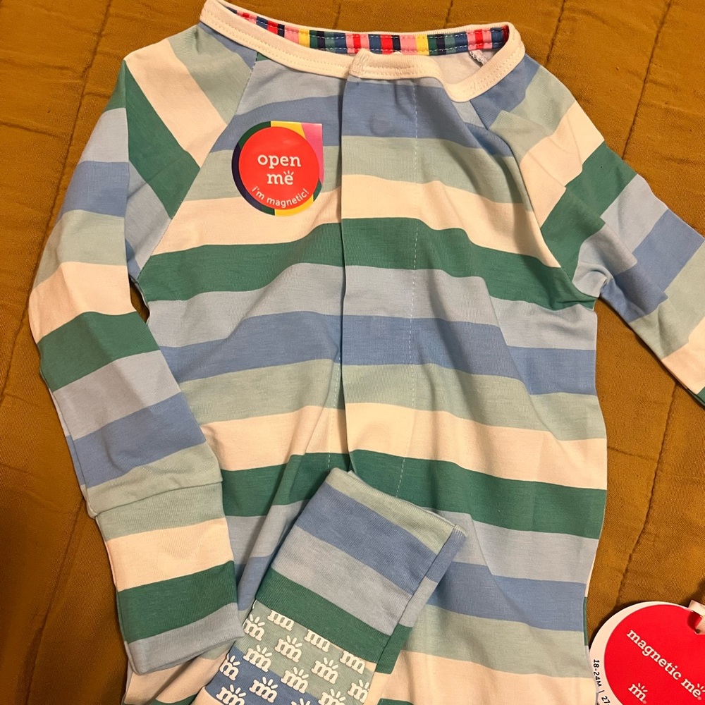 Magnetic me onesie 18-24MO in blue stripe coverall style